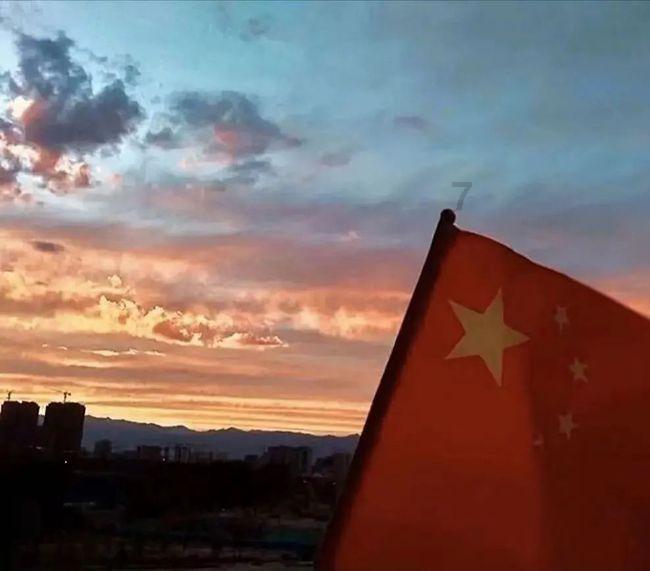 at the end of 和 by the end of 的用法与区别